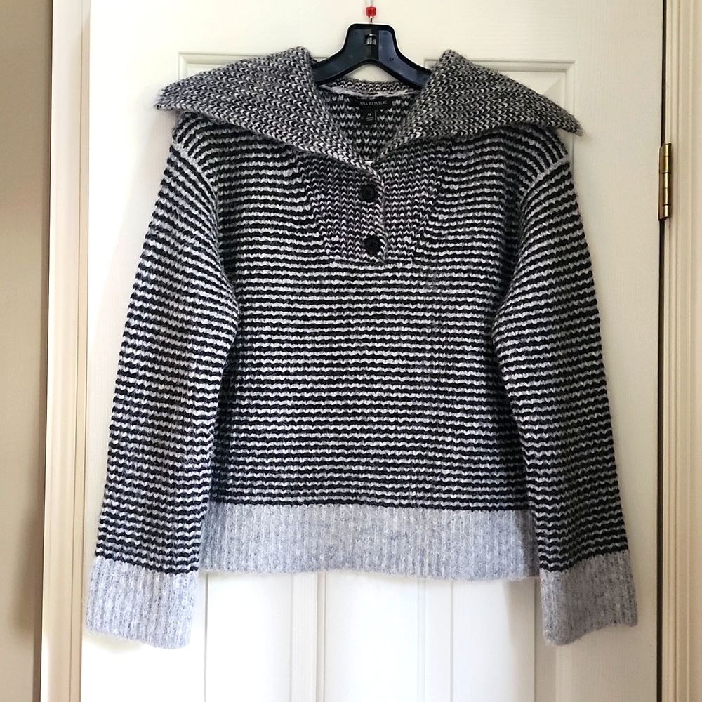 Banana Republic collared sweater